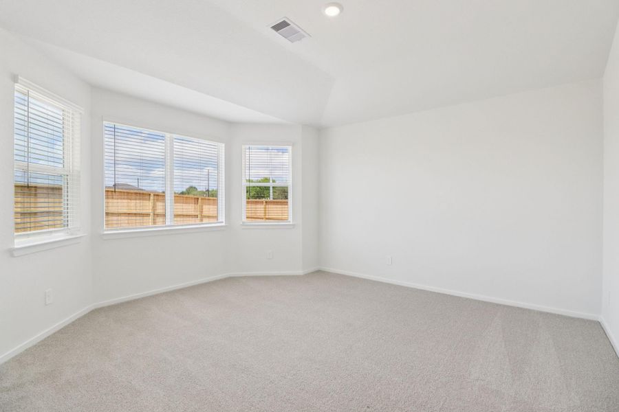 Spacious, unfurnished interior of a new home in Landing Meadows - Premier Series, New Caney (Image 25). Spacious, unfurnished interior of a new home in Landing Meadows - Premier Series, New Caney (Image 25).
