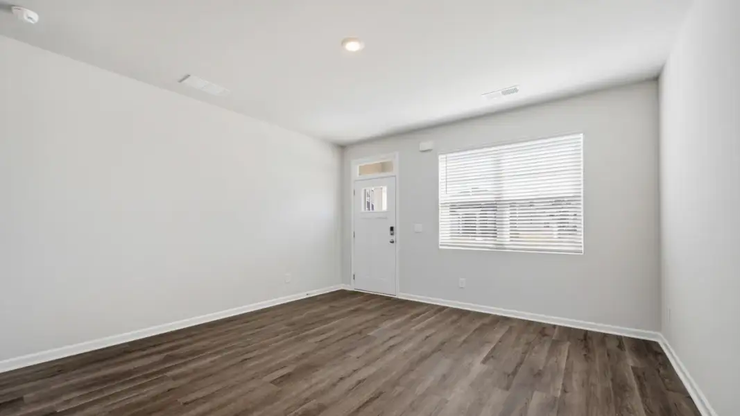 Representative unfurnished interior of a home built from the Brandon by D.R. Horton in Stillwater Lake Oconee, Eatonton (Image 17).