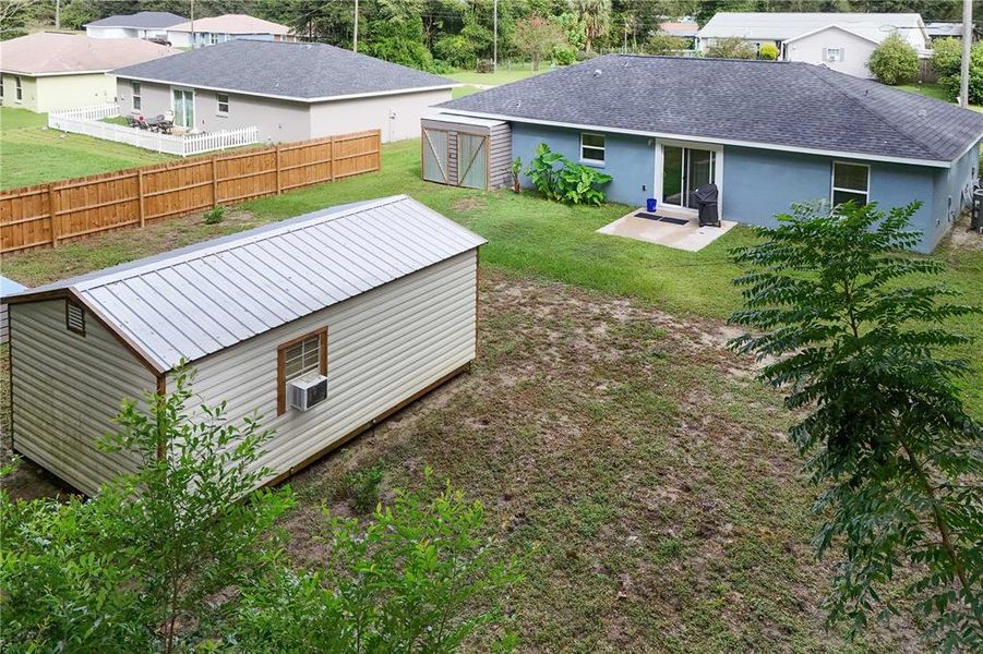 Exterior details and patio area of a home in , Summerfield (Image 3).