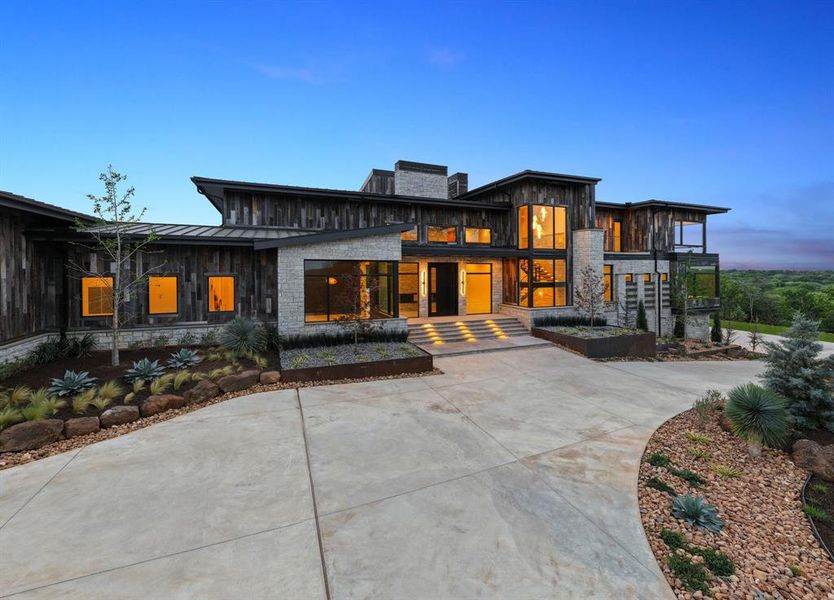 Community amenities in , Southlake (Image 27).