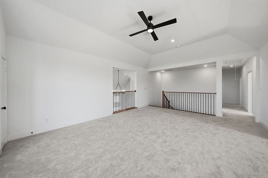 Spacious, unfurnished interior of a new home in Custer Ridge Estates, Allen (Image 33).