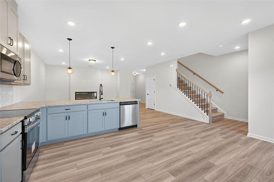 Furnished interior view inside a new home in Franklin Manor, Lawrenceville (Image 13).