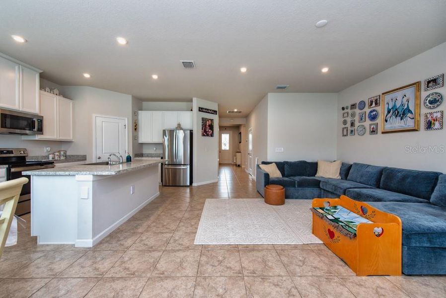 Furnished interior view inside a new home in , Zephyrhills (Image 15).