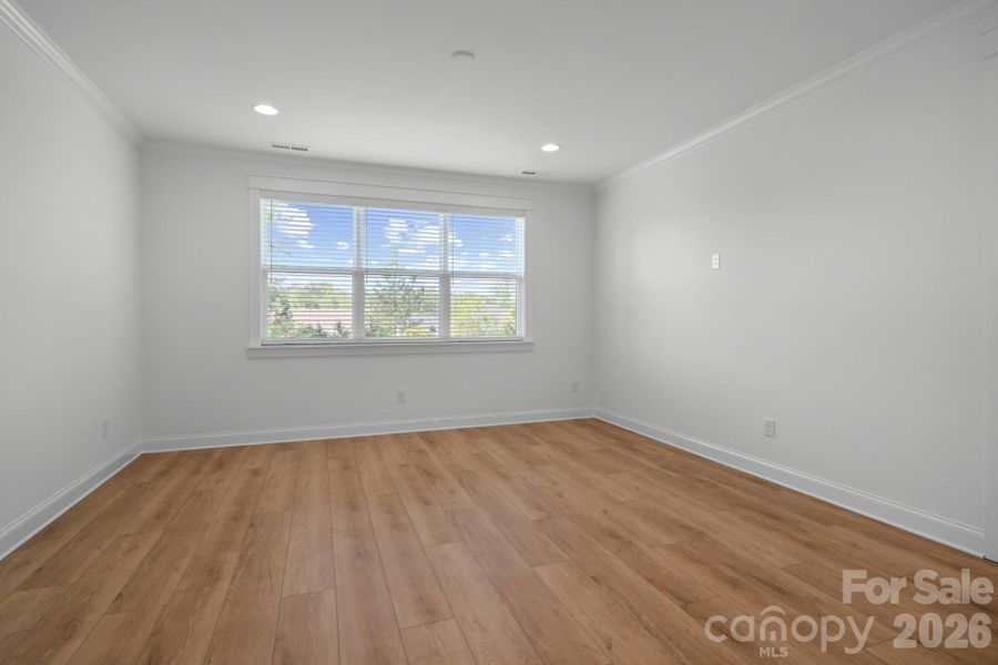 Spacious, unfurnished interior of a new home in Amara Chase, Huntersville (Image 22).