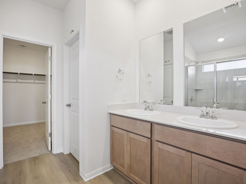 Furnished interior view inside a new home in Prairie Winds - Reserve Collection, Hutto (Image 6).