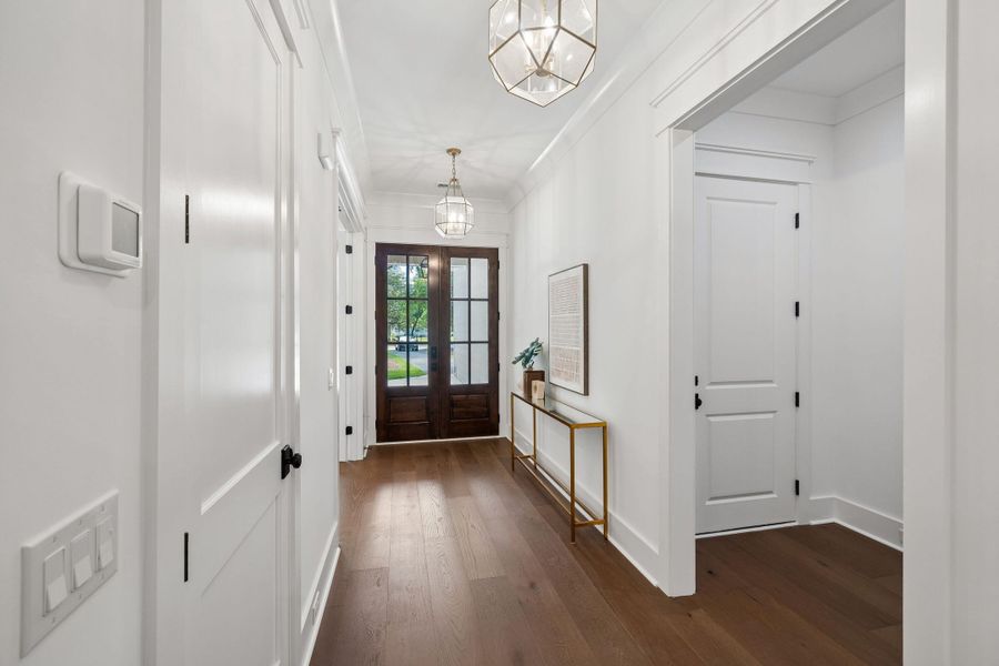 Spacious, unfurnished interior of a new home in , Mount Pleasant (Image 25).