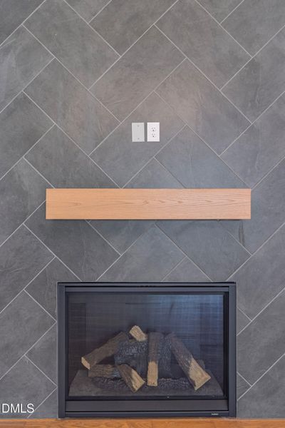 1529_SALEM CHURCH_INTERIOR_11