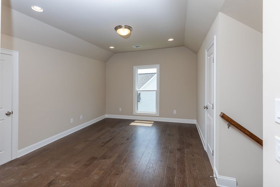 Bayfield Home Design Bonus Room