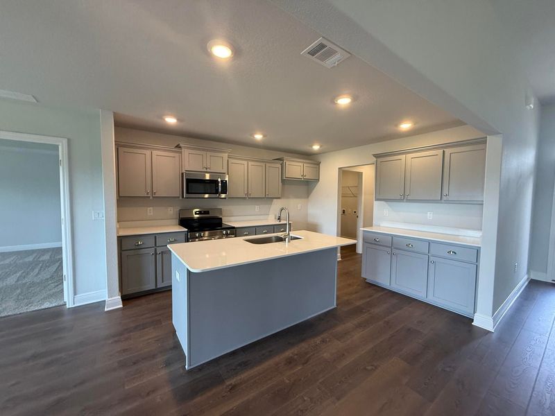 Furnished interior view inside a new home in Ashton View, Crestview (Image 6).