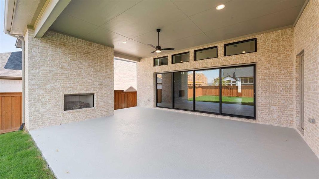 Spacious, unfurnished interior of a new home in Fields 60', Frisco (Image 21). Spacious, unfurnished interior of a new home in Fields 60', Frisco (Image 21).