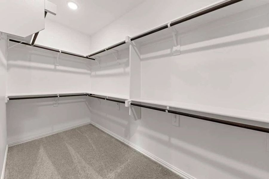 Primary Closet Representative Photo