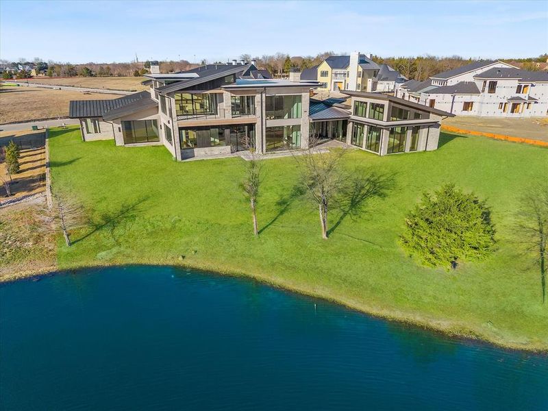 Community amenities in , Heath (Image 31).