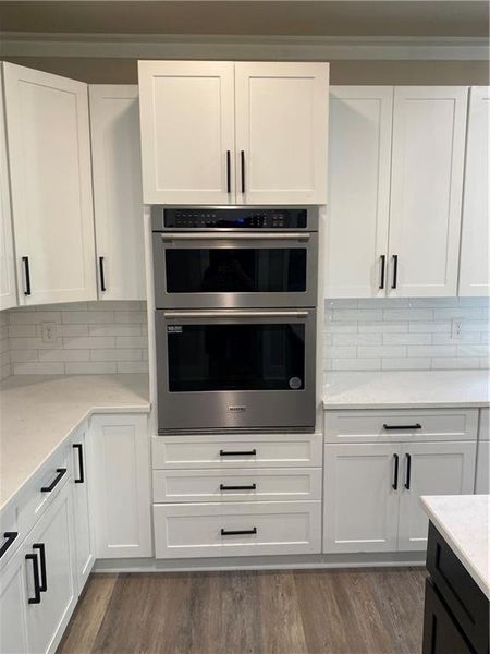 Image 53 of a home in .