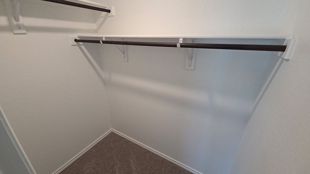 Spacious, unfurnished interior of a new home in Wildwood, Royse City (Image 25).
