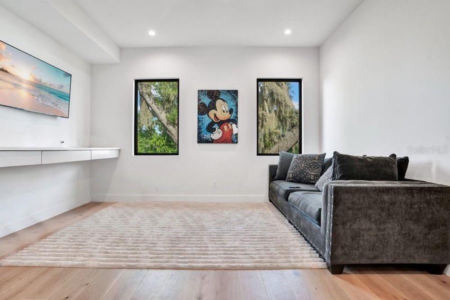 Furnished interior view inside a new home in , Windermere (Image 58).