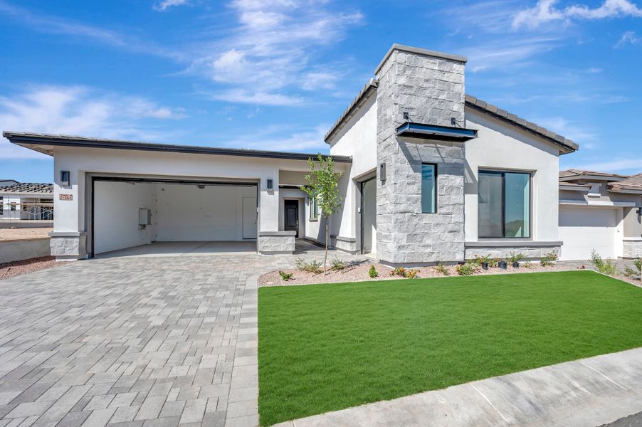 Image 24 of a home in Skyline at Verrado Regent Hills.