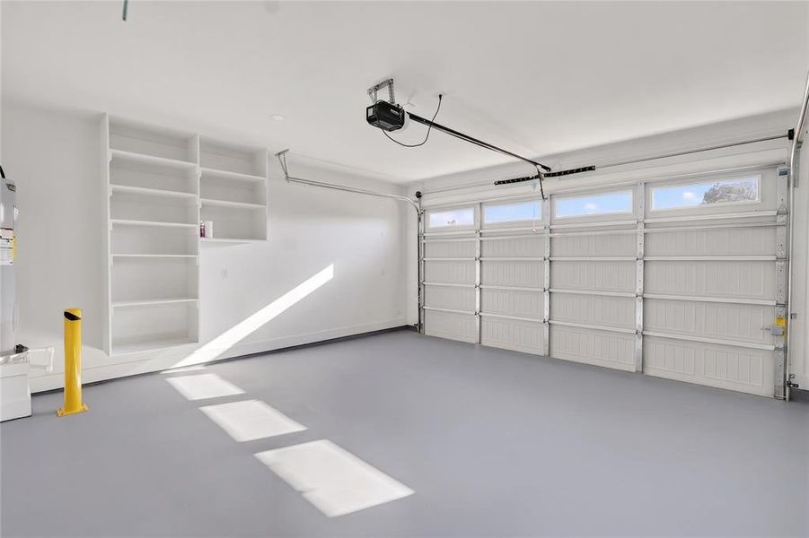Spacious, unfurnished interior of a new home in , Gun Barrel City (Image 26). Spacious, unfurnished interior of a new home in , Gun Barrel City (Image 26).