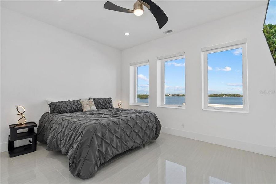 Furnished interior view inside a new home in , Osprey (Image 31).