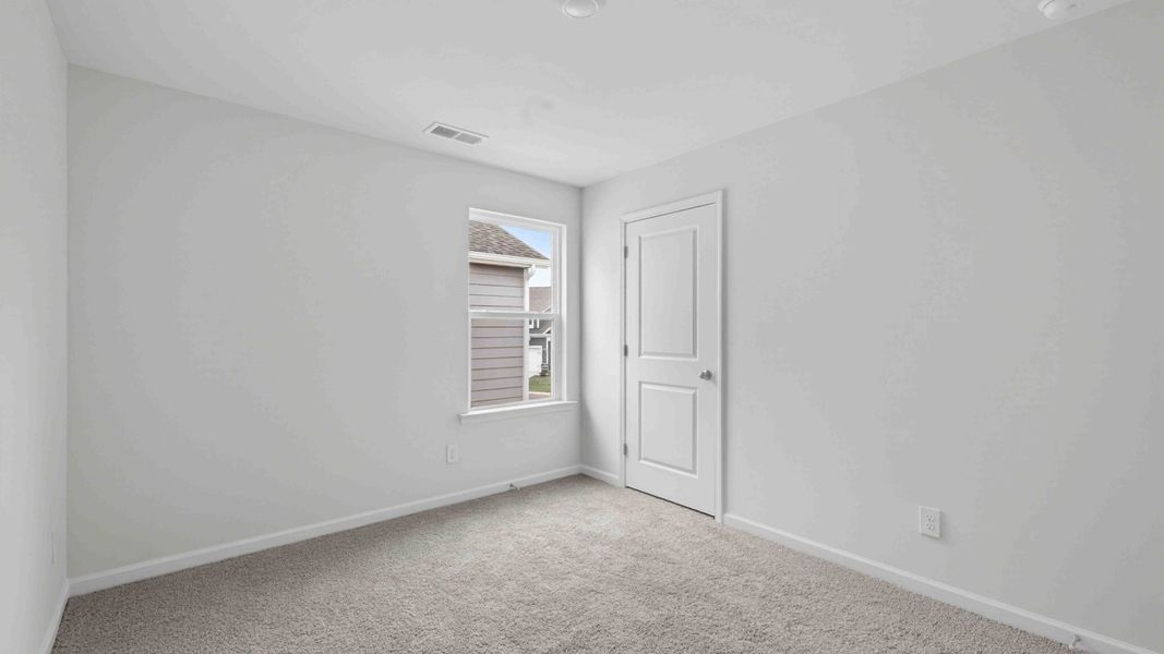 Spacious, unfurnished interior of a new home in Brinkley Ridge, Kings Mountain (Image 20). Spacious, unfurnished interior of a new home in Brinkley Ridge, Kings Mountain (Image 20).