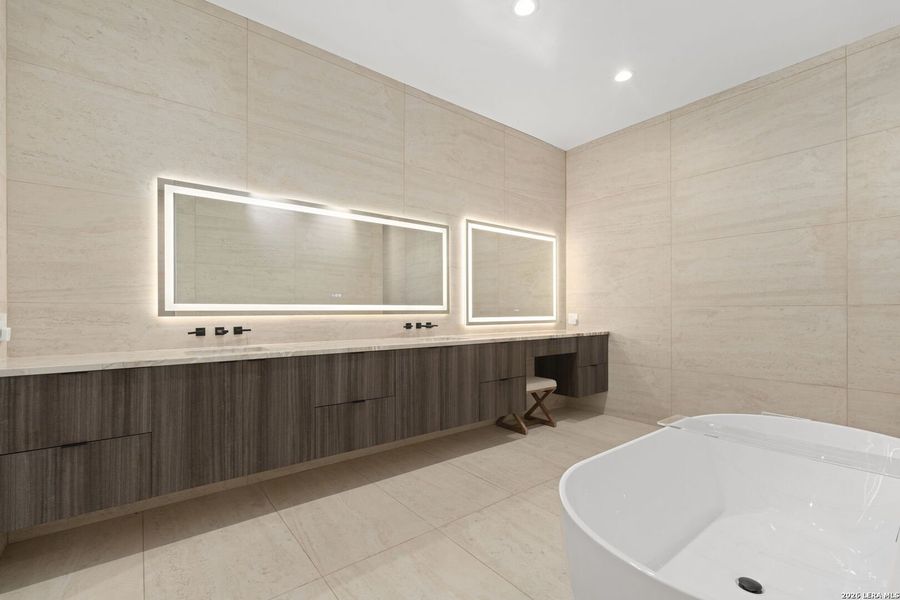 Furnished interior view inside a new home in , San Antonio (Image 18).