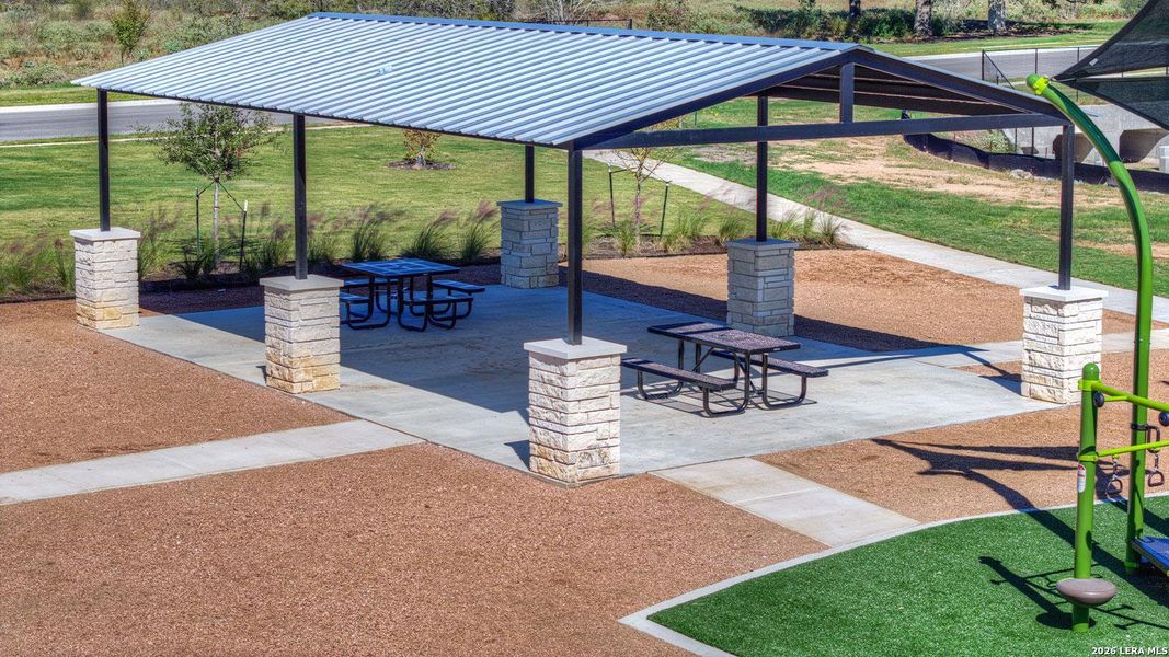 Community amenities in , Luling (Image 11). Community amenities in , Luling (Image 11).
