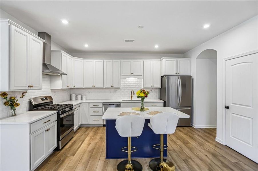 Furnished interior view inside a new home in Poplar Place, Dallas (Image 15).