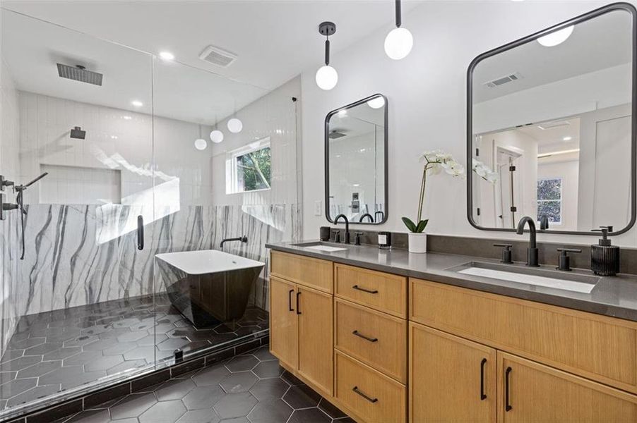 Furnished interior view inside a new home in , Atlanta (Image 36). Furnished interior view inside a new home in , Atlanta (Image 36).