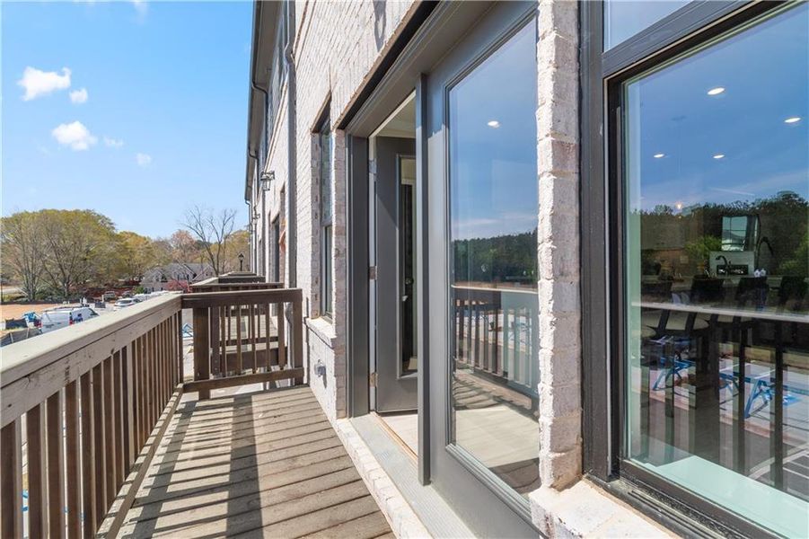 Exterior details and patio area of a home in Silverock, McDonough (Image 3).