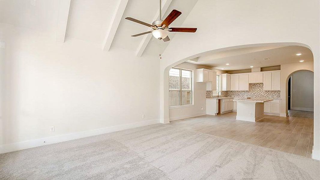 Spacious, unfurnished interior of a new home in Grand Central Park, Conroe (Image 15).