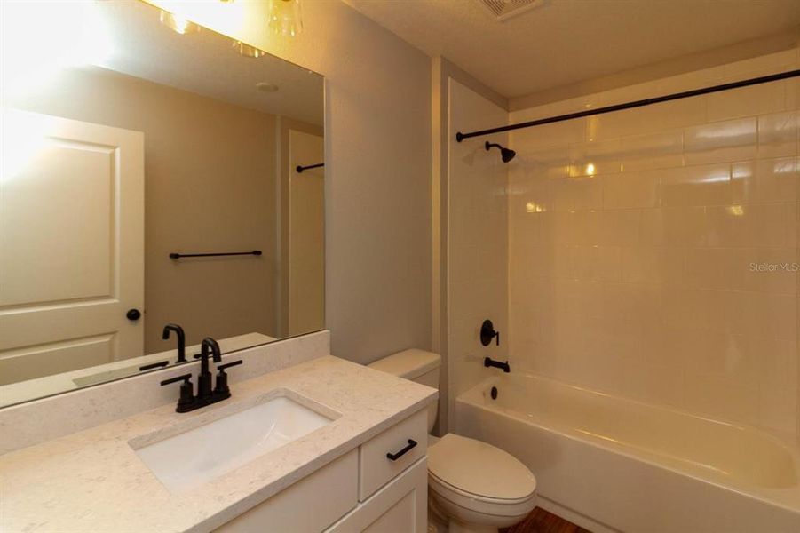 Furnished interior view inside a new home in , Umatilla (Image 15).