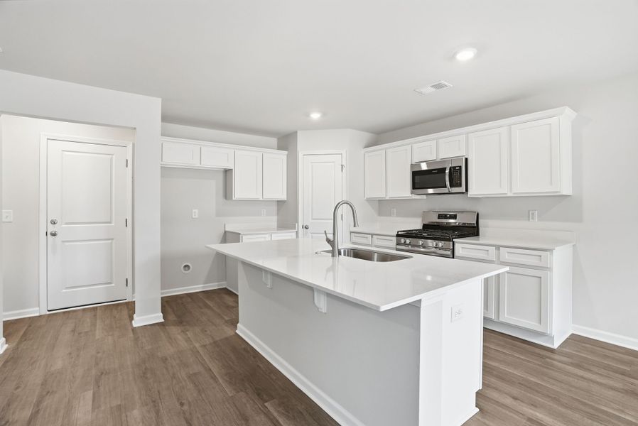 Representative furnished interior of a home built from the Beechwood by McGuinn Homes in South Welcome, Greenville (Image 9).