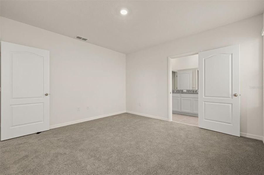 Spacious, unfurnished interior of a new home in , Kissimmee (Image 32). Spacious, unfurnished interior of a new home in , Kissimmee (Image 32).
