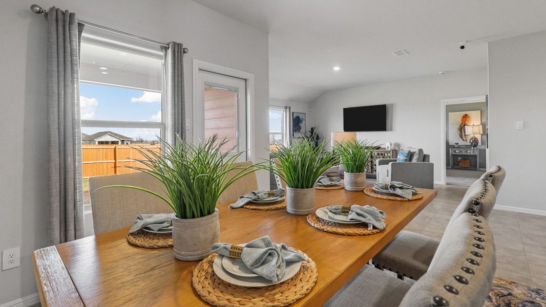 Representative furnished interior of a home built from the Texas Cali by D.R. Horton in The Hills at Reunion, Newark (Image 10). Representative furnished interior of a home built from the Texas Cali by D.R. Horton in The Hills at Reunion, Newark (Image 10).