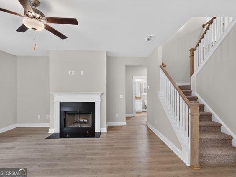 Spacious, unfurnished interior of a new home in , Dallas (Image 20). Spacious, unfurnished interior of a new home in , Dallas (Image 20).