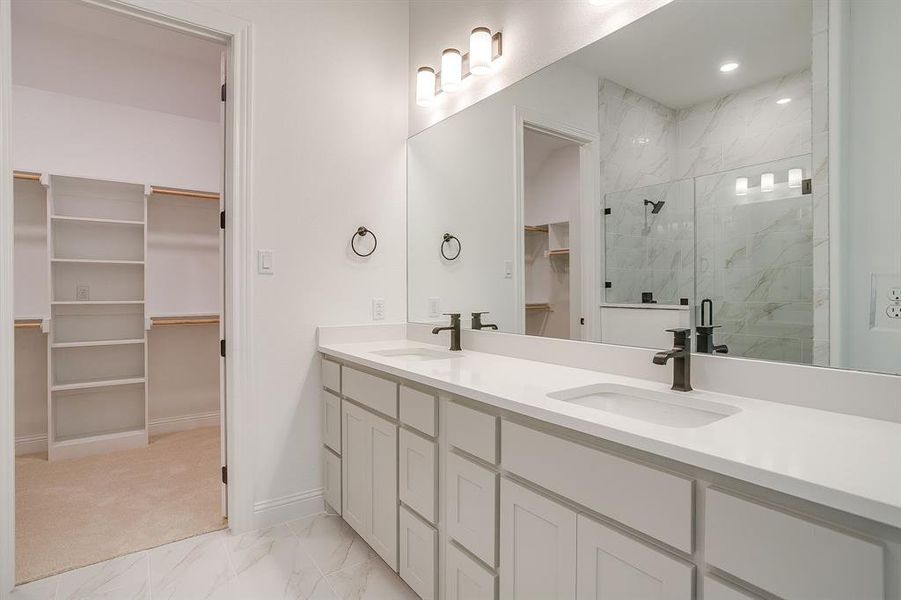 Furnished interior view inside a new home in Whitestone Crest, Benbrook (Image 6).