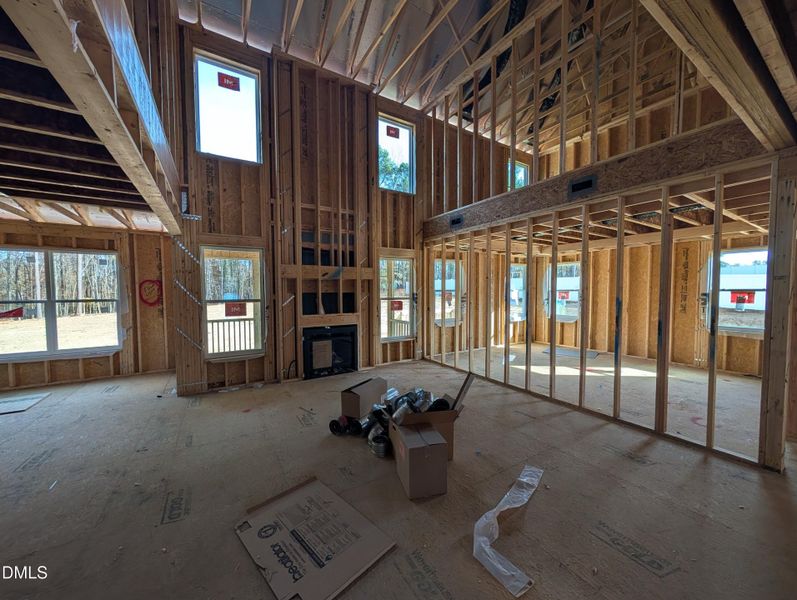 PXL_20251115_184906310