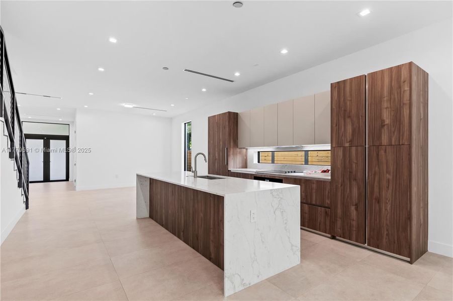 Image 40 of a home in .