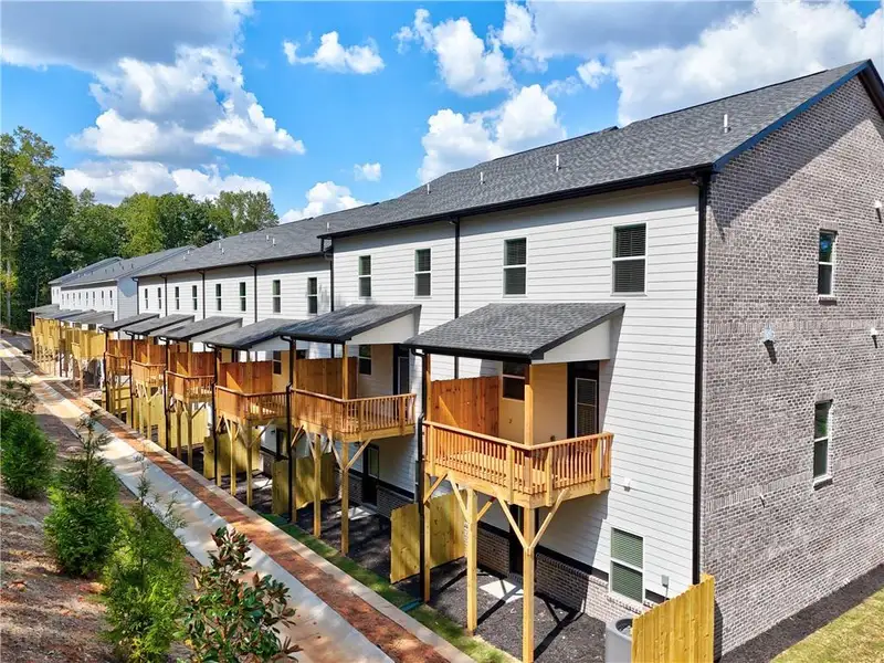 Exterior details and patio area of a home in , Tucker (Image 2).
