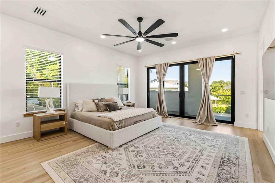 Furnished interior view inside a new home in , Tampa (Image 34).