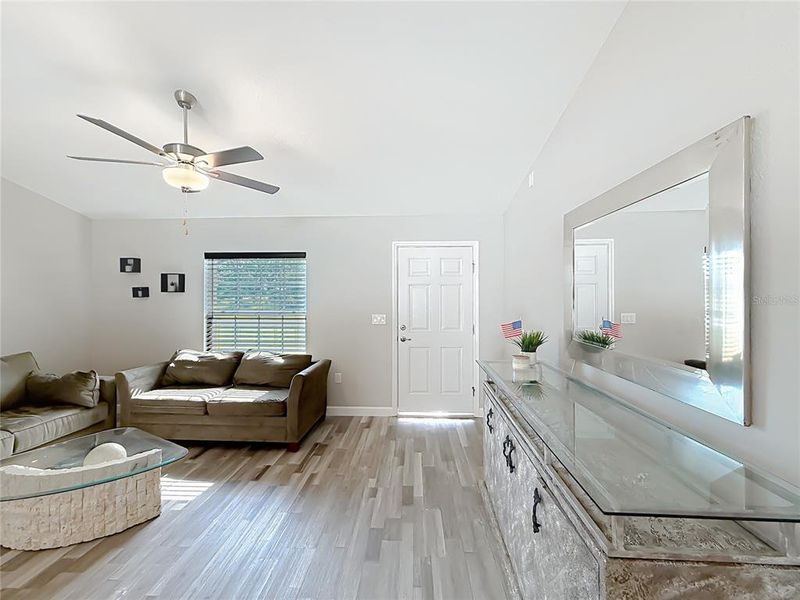 Furnished interior view inside a new home in , Ocala (Image 5).