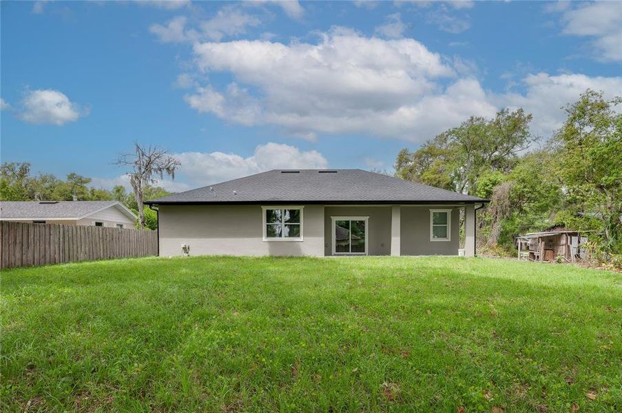 Exterior details and patio area of a home in , Debary (Image 4). Exterior details and patio area of a home in , Debary (Image 4).