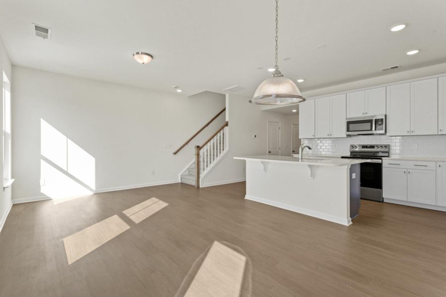 Image 23 of a home in Bellevue Townhomes. Image 23 of a home in Bellevue Townhomes.