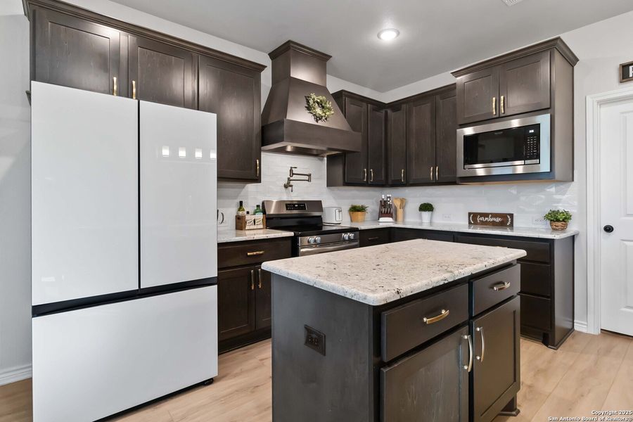 Furnished interior view inside a new home in , Devine (Image 30). Furnished interior view inside a new home in , Devine (Image 30).