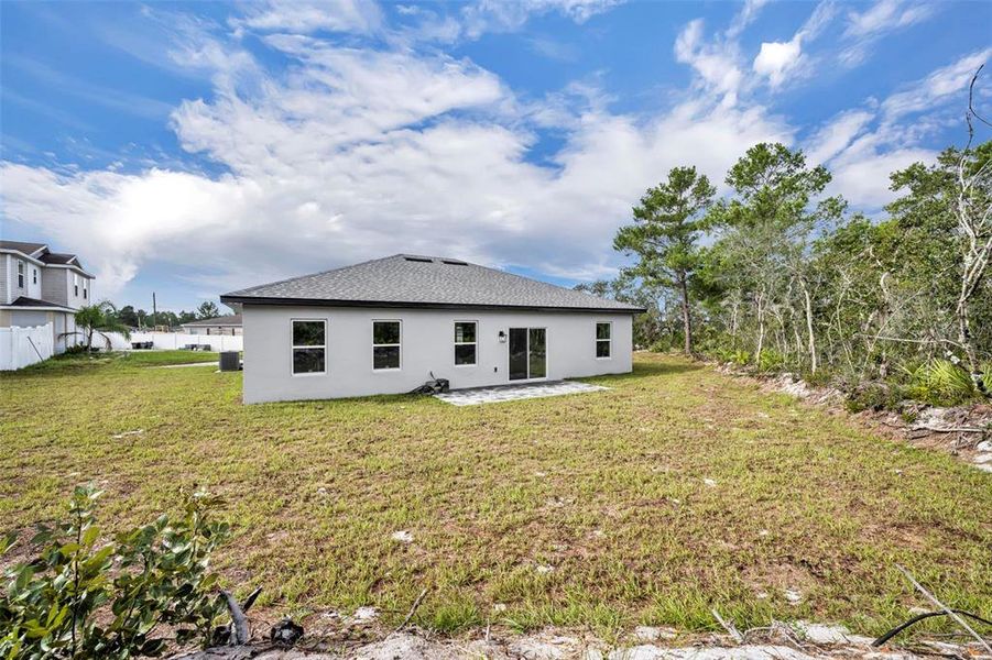 Exterior details and patio area of a home in , Kissimmee (Image 27).