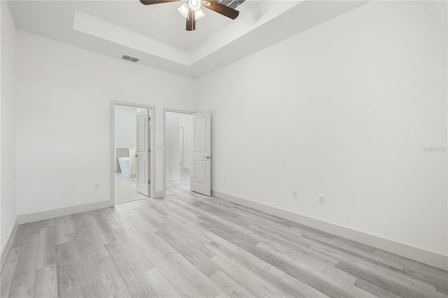 Spacious, unfurnished interior of a new home in , Port Charlotte (Image 33). Spacious, unfurnished interior of a new home in , Port Charlotte (Image 33).