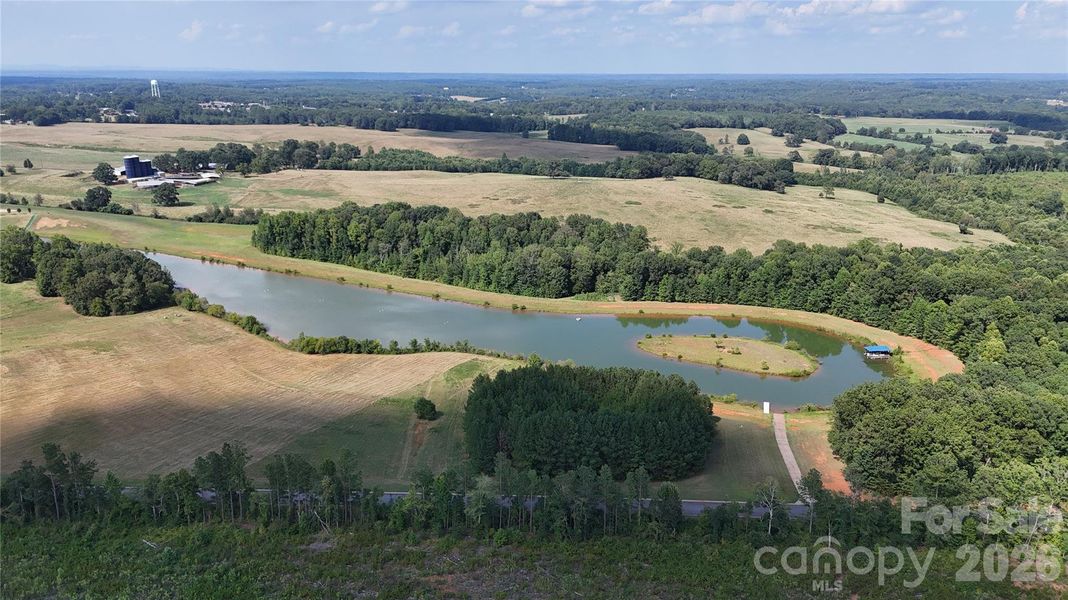 Natural landscape and outdoor views near  in Catawba (Image 17).