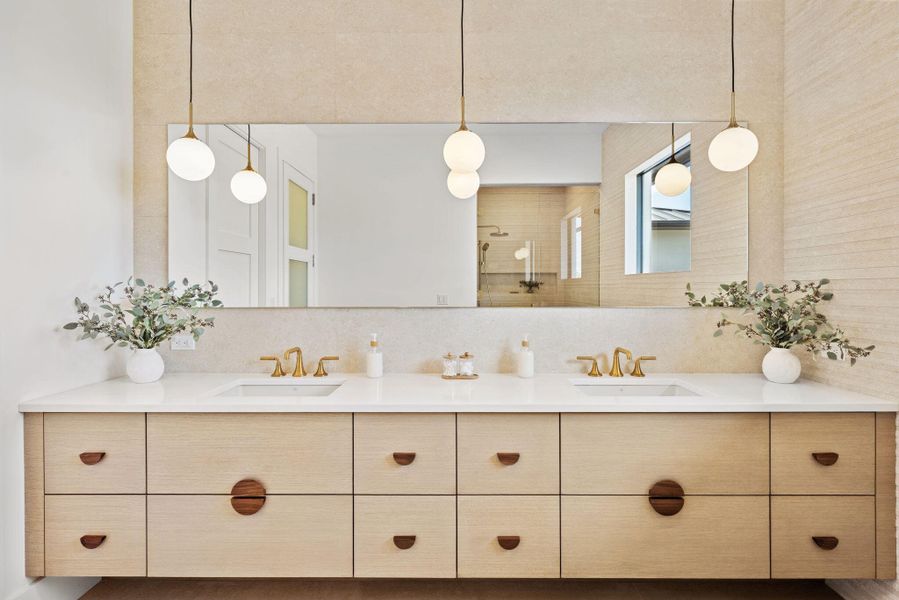 40-web-or-mls-MIK07444