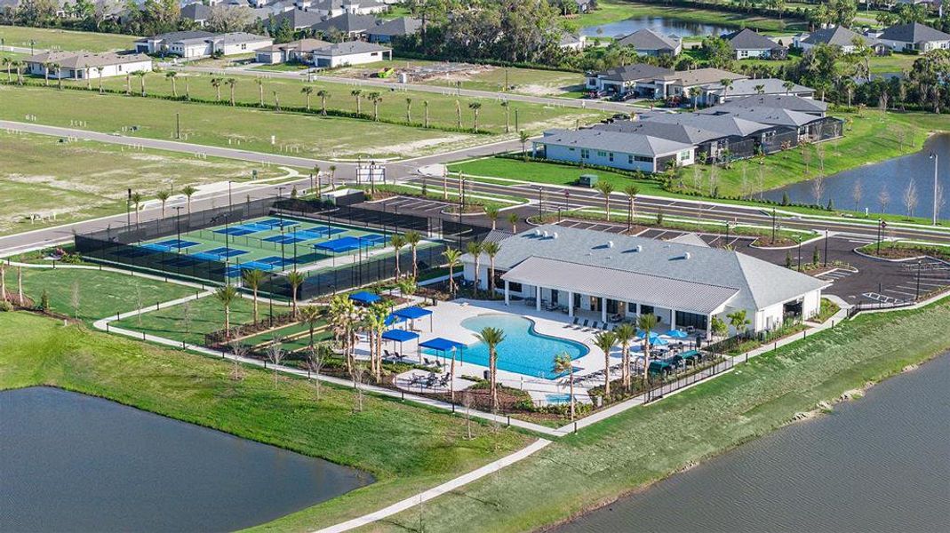 Community amenities in Woodland Preserve, Parrish (Image 63).