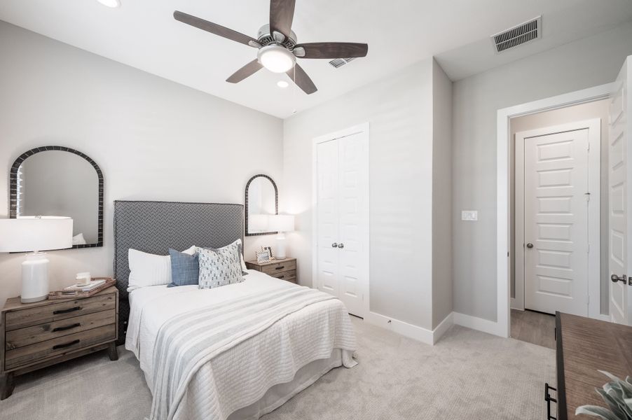 Representative furnished interior of a home built from the Verdin by Tri Pointe Homes in Pecan Ridge, Fulshear (Image 33).