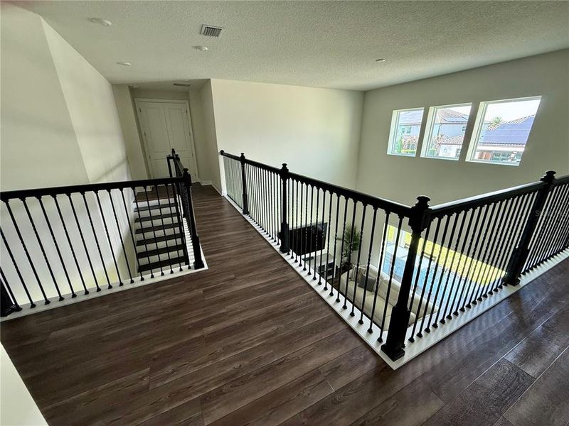 Spacious, unfurnished interior of a new home in , Orlando (Image 50).
